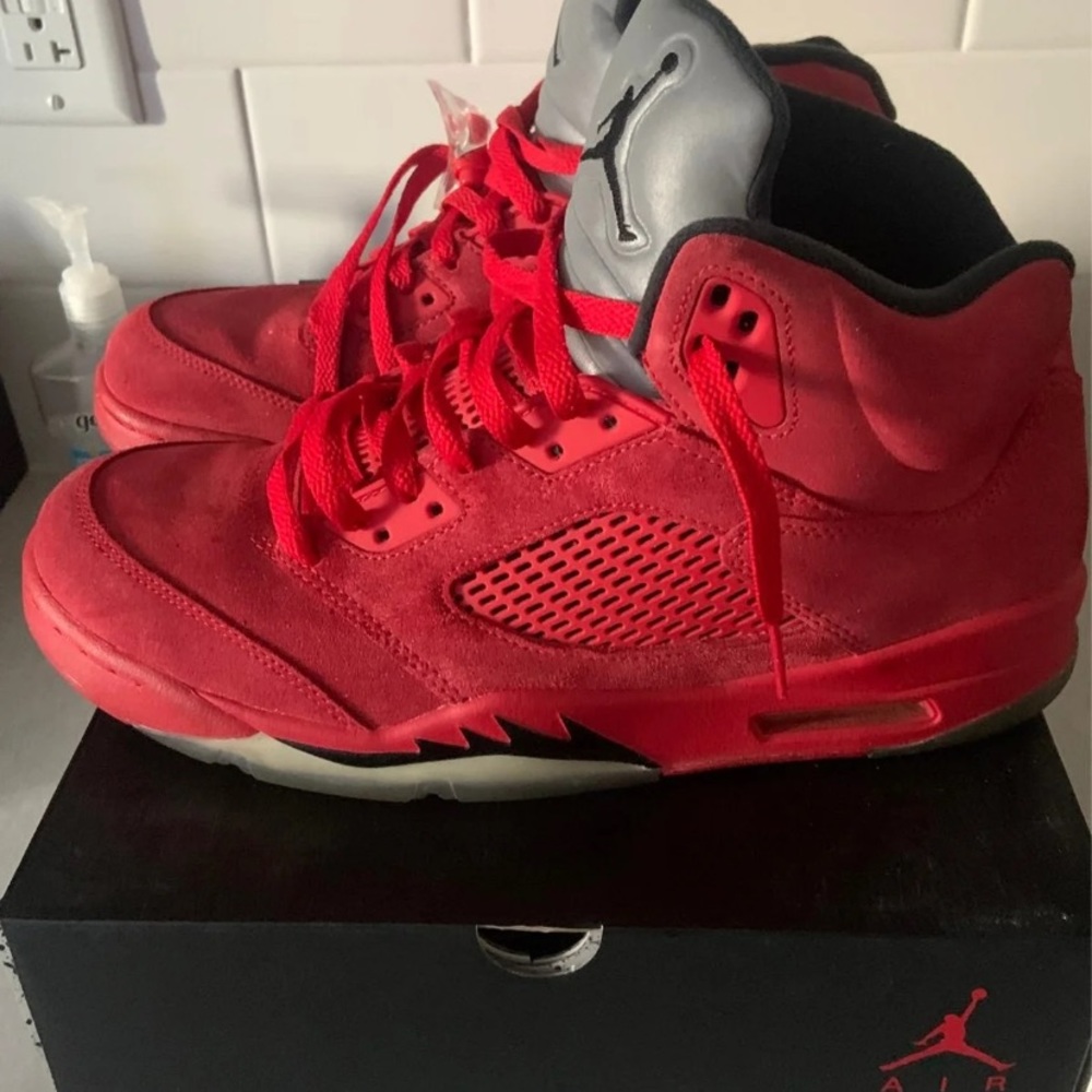 Air Jordan 5 Retro